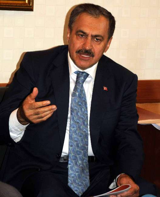 BAKAN ERO�LU: T�RK�YE G�N�B�RL�K YAޞAMAKTAN KURTULDU