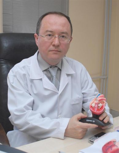 Profes�r Batur: Kardiyolo�a G�r�nmeden Spora Ba�lamay�n