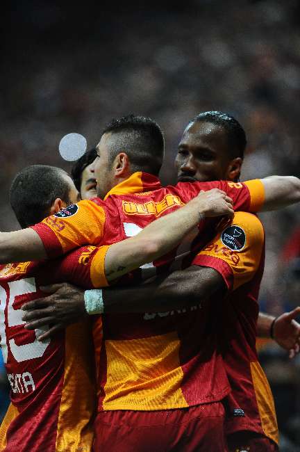 GALATASARAY EN D�ޞ�K ޞAMP�YONLU�U YAޞAYACAK