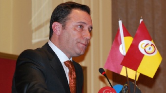 Adnan �zt�rk'ten Kocaman'a destek!