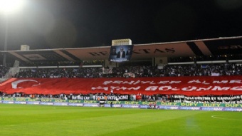 �ar��'dan �n�n�'ye veda bestesi!