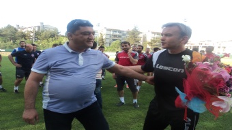 Karab�kspor'da haz�rl�klar ba�lad�..