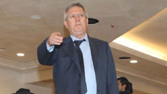 Aziz Y�ld�r�m'dan sert ��k��!