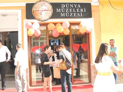 Eski�ehir'de D�nya M�zeleri M�zesi A��ld�