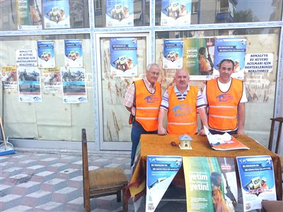 Kimse Yok mu Derne�i Soma'da Yard�m Kampanyas� Ba�latt�