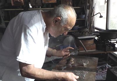 60 Y�ld�r Yapt��� Bak�r R�lyeflerden Sergi A�acak