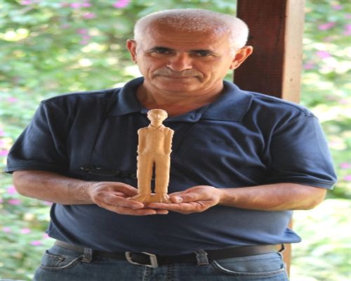 Taksim'deki 'Duran Adam' �l�ms�zle�ti