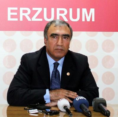 MHP Genel Ba�kan Yard�mc�s� �zt�rk A��klamas�