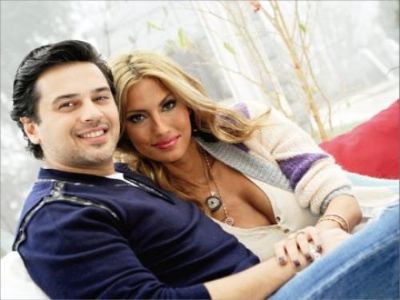 Evliliklerini Kurtarmaya �al���yorlar