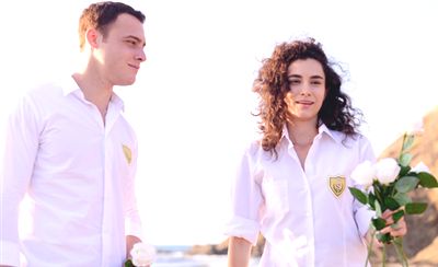G�ne�i Beklerken 7. B�l�m�nde Kerem'den Zeynep'e Romantik Jest -