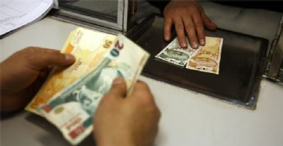 T�ketici Kredileri 230 Milyar TL'yi A�t�