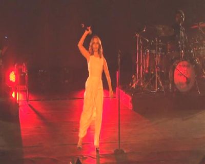 Sertab Erener Harbiye'yi Sallad�