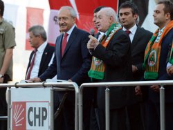 Vural Sava� CHP\'ye kat�ld�