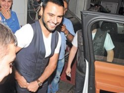 Ali�an\'dan valeyi �a��rtan bah�i�
