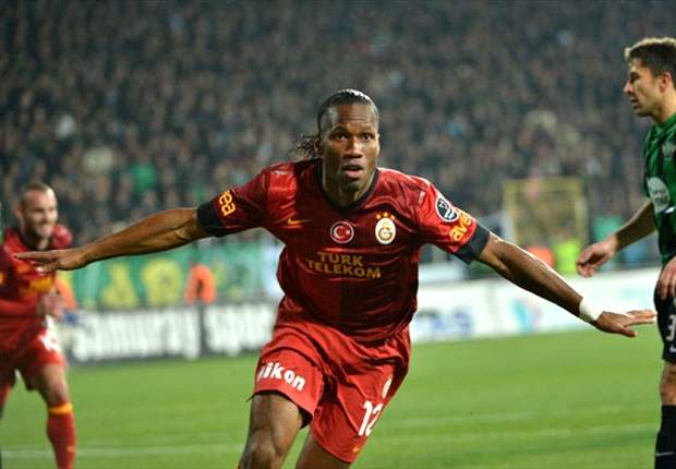 Biz Bayern\'den daha iyiydik Mendieta, 2001 y�l�ndaki Valencia\'y� �vd�