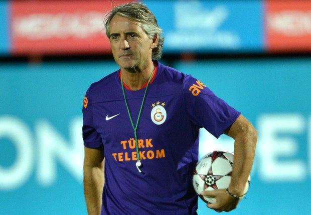Mancini 11\'i yava� yava� belirliyor