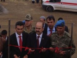 Siirt valisi kurdeleyle �ehitlik a�t�