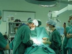 Navigasyon ile beyin ameliyat�