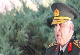 Orgeneral �zel'den 'Patriot' tefti�i