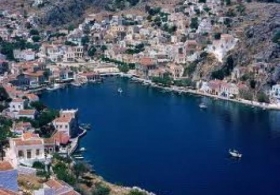 Krizdeki Yunan, turistlerimizi k�skand�. 