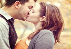 �p��t�kleri foto�raf� internete koyan �ifte 2 y�l hapis!