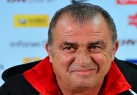 Galatasaray'dan Fatih Terim'e jest!
